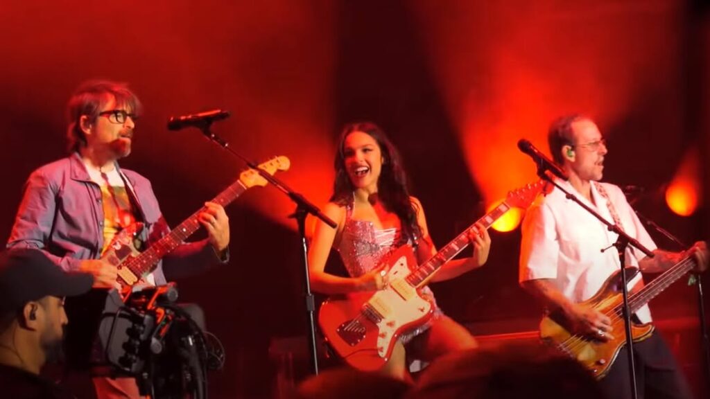 Olivia Rodrigo Makes A New Guest-Filled Headlining Set